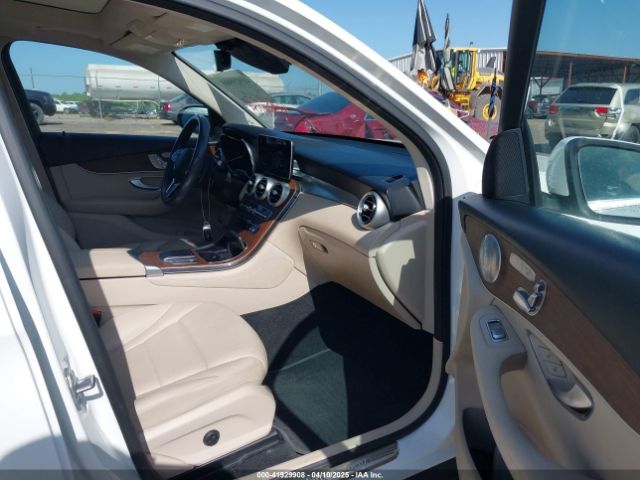 2021 MERCEDES-BENZ GLC 300 W1N0G8DB9MF868502 Photo 4