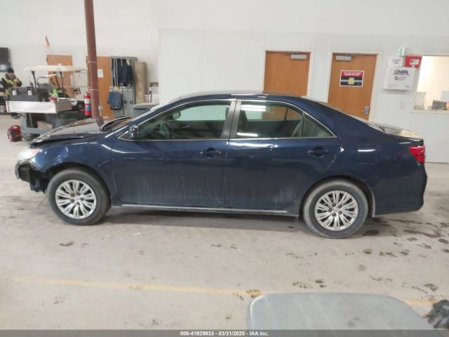 4T1BF1FK1EU780995 Toyota CAMRY LE