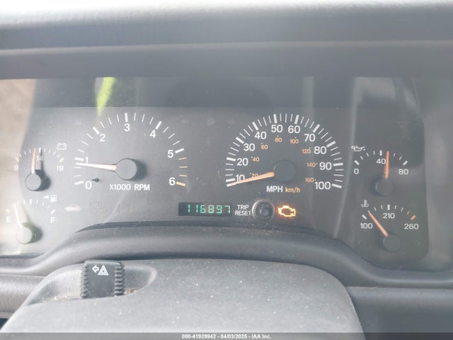 Продажа на аукционе авто 2001 Jeep Cherokee Sport, vin: 1J4FF48S91L615131, номер лота: 41929942