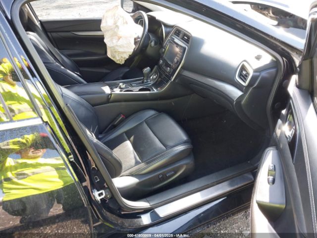 1N4AA6APXJC393110 Nissan Maxima 3.5 Sl
