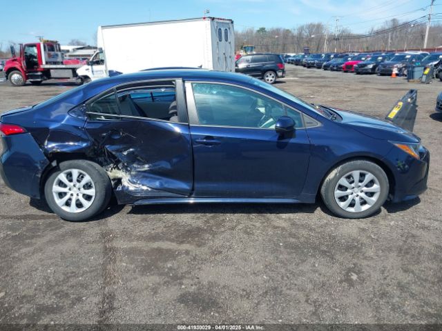 5YFEPMAE8NP302491 Toyota COROLLA LE