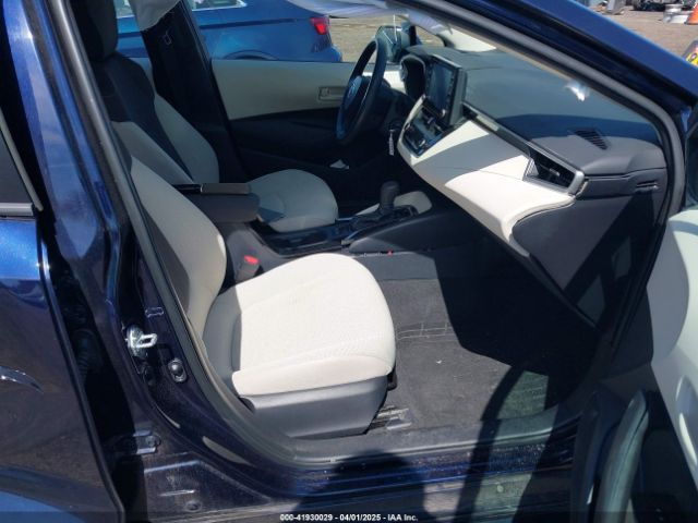 5YFEPMAE8NP302491 Toyota COROLLA LE