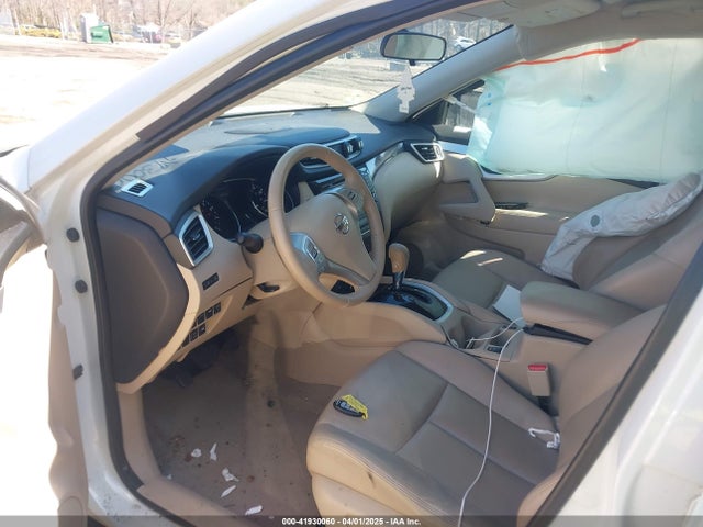 5N1AT2MV3EC753925 Nissan Rogue Sl