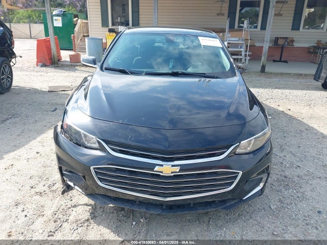 1G1ZD5ST1JF277134 Chevrolet MALIBU LT