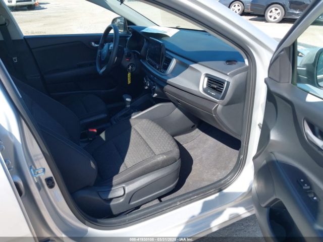 3KPA24AD1PE545696 KIA RIO S