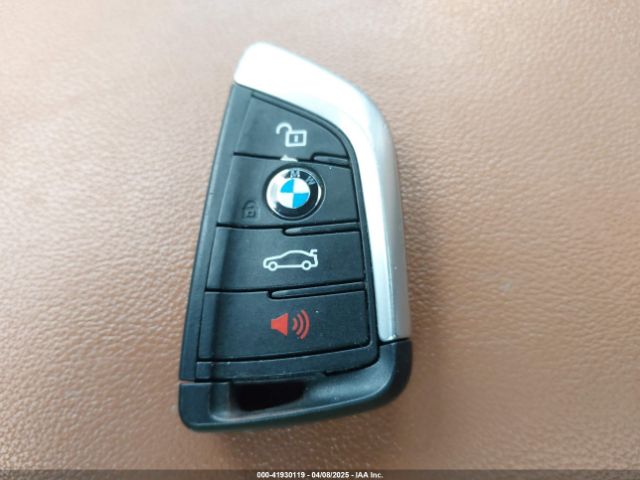 5UXTR9C52KLE20652 BMW X3 Xdrive30i