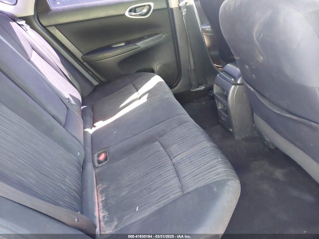 3N1AB7AP4JY300346 Nissan SENTRA SV