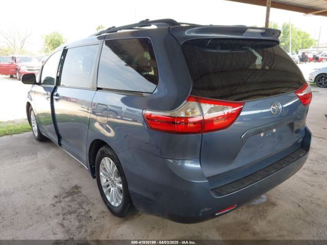5TDYK3DC7FS618571 Toyota Sienna Xle 8 Passenger