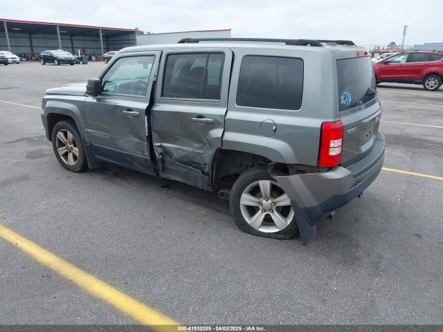 1C4NJPFA0ED564145 Jeep Patriot Latitude