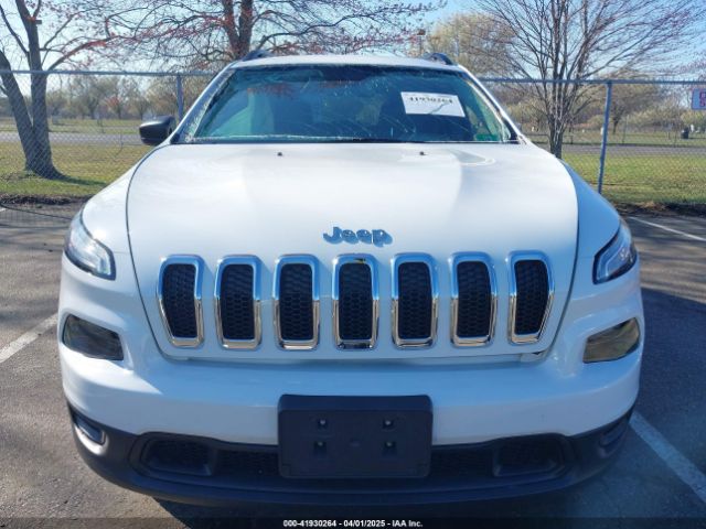 1C4PJMASXGW359186 Jeep Cherokee Sport