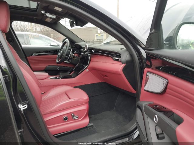 ZN682AVM9P7427319 Maserati Grecale Modena
