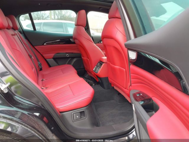 ZN682AVM9P7427319 Maserati Grecale Modena