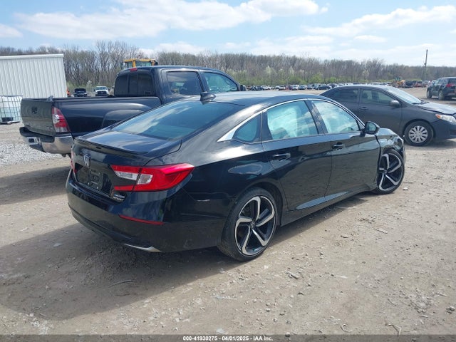 1HGCV3F21NA044004 Honda Accord Hybrid Sport