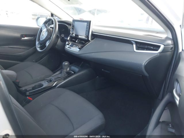 JTDEAMDE2MJ026454 Toyota Corolla Hybrid Le
