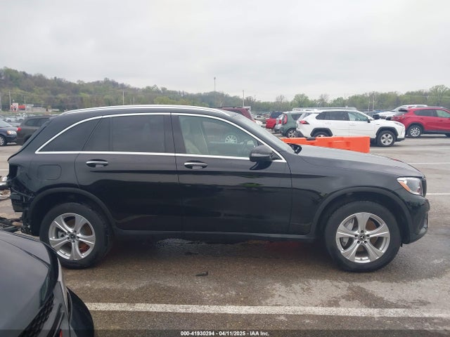WDC0G4KB2HF260517 Mercedes-Benz Glc 300 4matic
