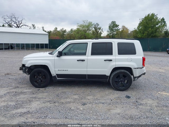 1C4NJPBA4FD427961 Jeep Patriot