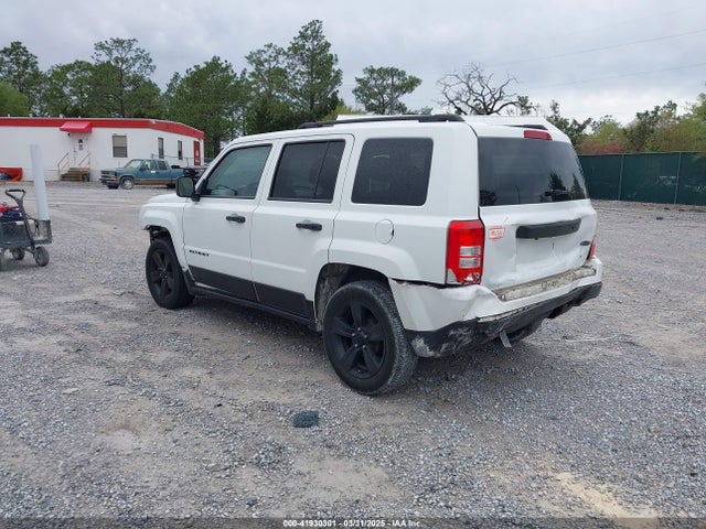 1C4NJPBA4FD427961 Jeep Patriot