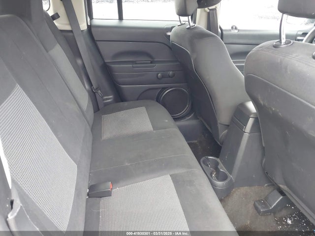 1C4NJPBA4FD427961 Jeep Patriot
