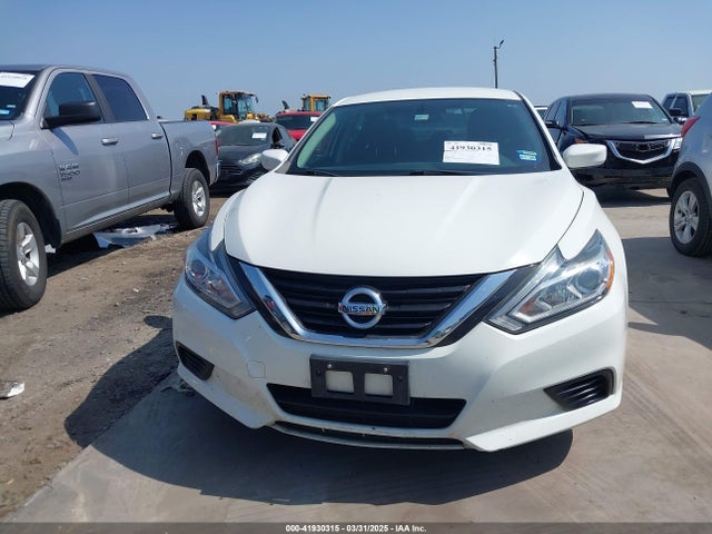 1N4AL3AP7JC165820 Nissan Altima 2.5 S