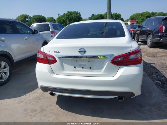 1N4AL3AP7JC165820 Nissan Altima 2.5 S