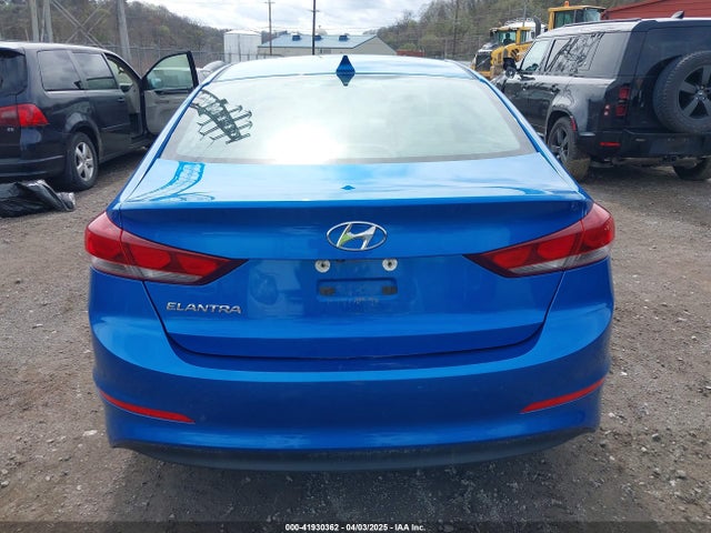 KMHD84LFXHU064287 Hyundai ELANTRA SE