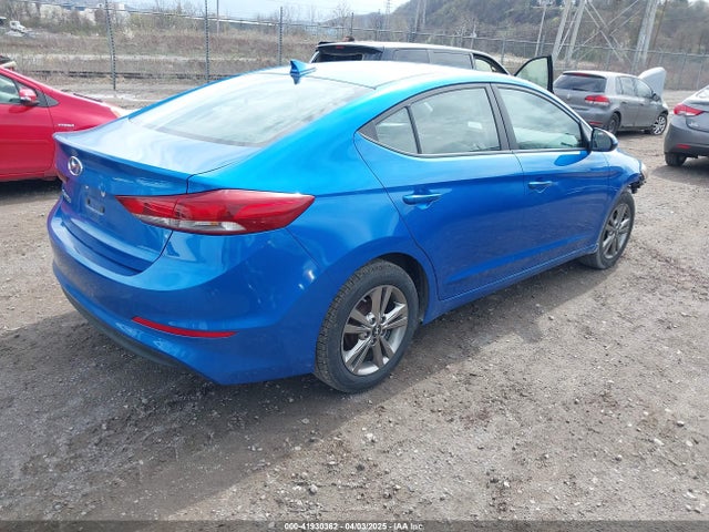 KMHD84LFXHU064287 Hyundai ELANTRA SE