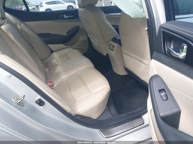1N4AA6AP1GC904065 Nissan Maxima 3.5 Sl