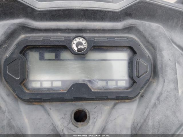 2019 CAN-AM OUTLANDER 3JBLWAT42KJ001512 Photo 6