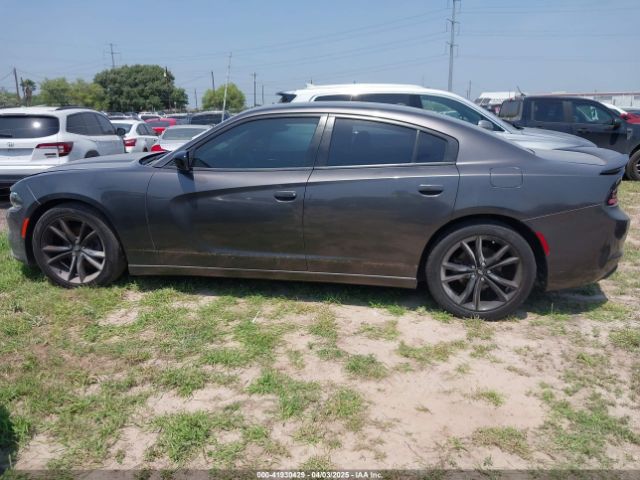 2C3CDXBG6JH336693 Dodge Charger Sxt Rwd