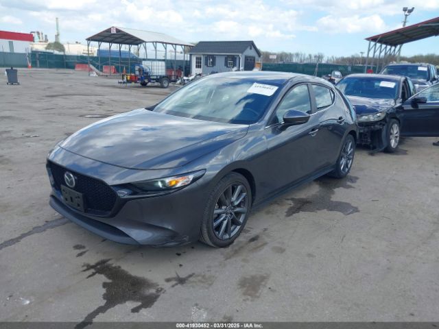 JM1BPBMM1L1169228 Mazda Mazda3 Hatchback Preferred Package