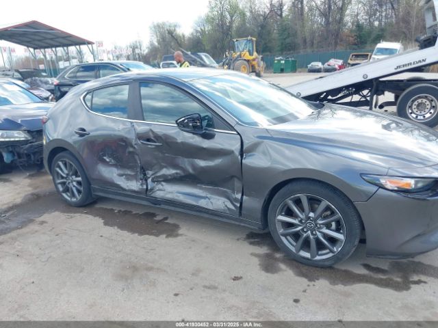 JM1BPBMM1L1169228 Mazda Mazda3 Hatchback Preferred Package