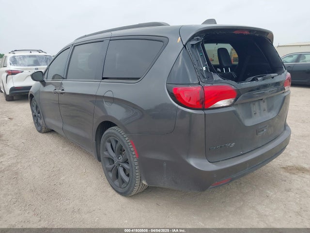 Chrysler Pacifica Touring L 2020 2C4RC1BG6LR247919 Image 3