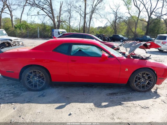 2C3CDZFJXKH587235 Dodge Challenger R/t Scat Pack