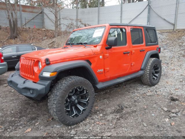 1C4HJXDN4JW198045 Jeep Wrangler Unlimited Sport S 4x4