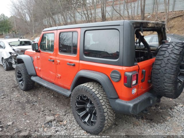 1C4HJXDN4JW198045 Jeep Wrangler Unlimited Sport S 4x4