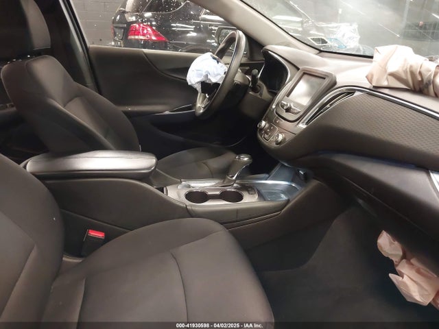 1G1ZE5ST0GF354744 Chevrolet MALIBU 1LT