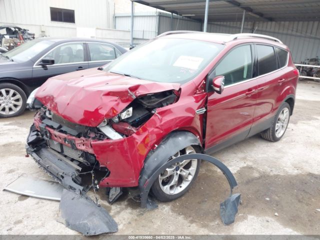 1FMCU0J98FUC07196 Ford Escape Titanium