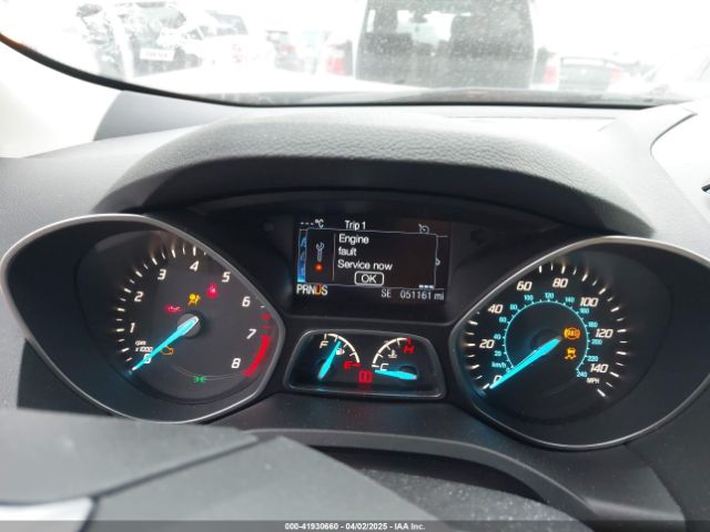 1FMCU0J98FUC07196 Ford Escape Titanium