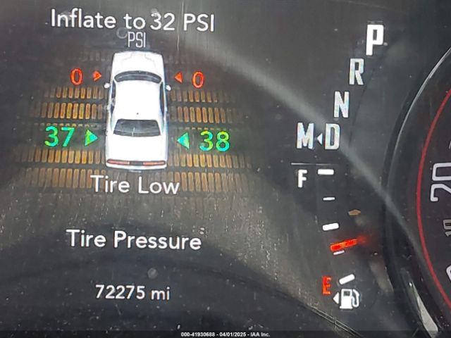 2C3CDZBT3HH604697 Dodge Challenger R/t