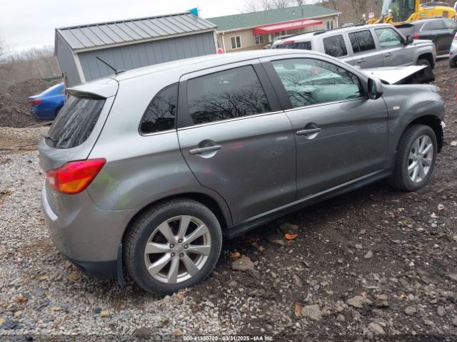 4A4AR4AU8EE025265 Mitsubishi Outlander Sport Se