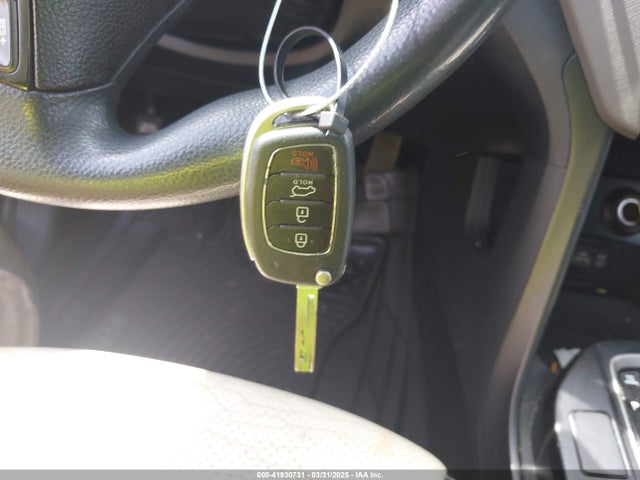 5NMZTDLB2JH088652 Hyundai Santa Fe Sport 2.4l