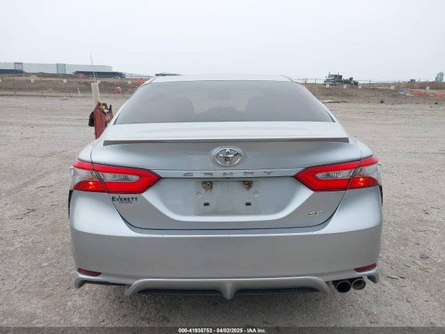 4T1B11HK2JU079694 Toyota CAMRY SE
