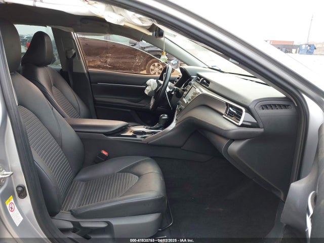 4T1B11HK2JU079694 Toyota CAMRY SE