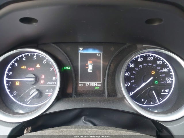4T1B11HK2JU079694 Toyota CAMRY SE