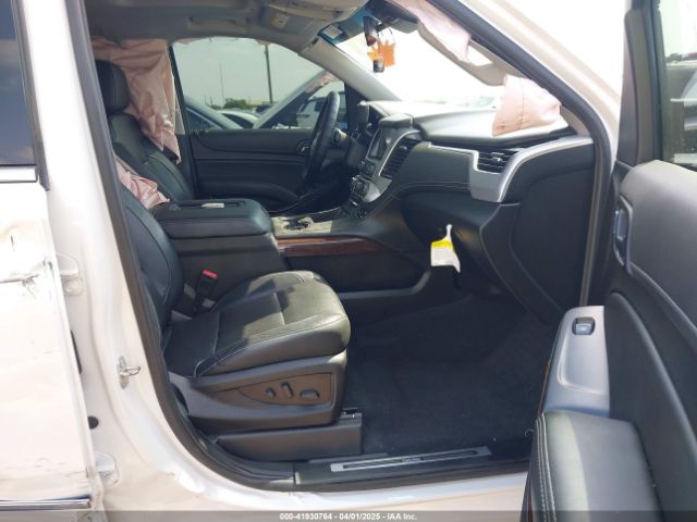 1GKS1GKC2KR117197 GMC Yukon Xl Slt