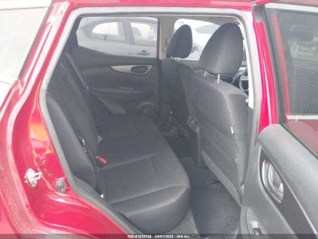 JN1BJ1CPXJW183803 Nissan Rogue Sport S