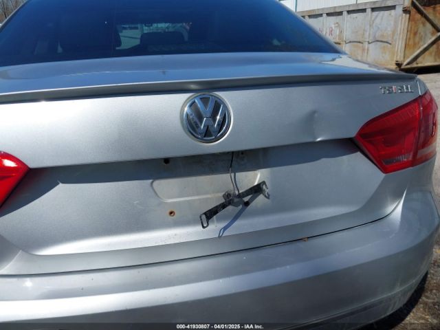 1VWCS7A30EC033494 Volkswagen Passat 1.8t Sel Premium