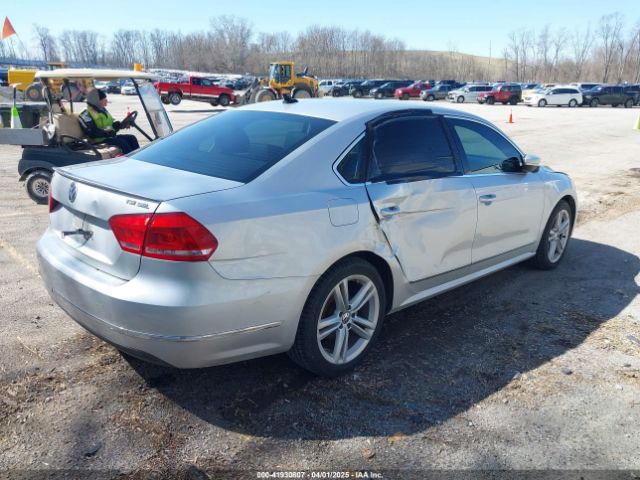 1VWCS7A30EC033494 Volkswagen Passat 1.8t Sel Premium