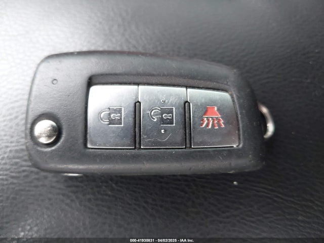 JN8AT2MT0GW015301 Nissan ROGUE S