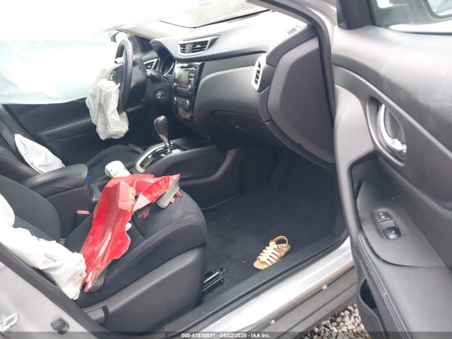 JN8AT2MT0GW015301 Nissan ROGUE S